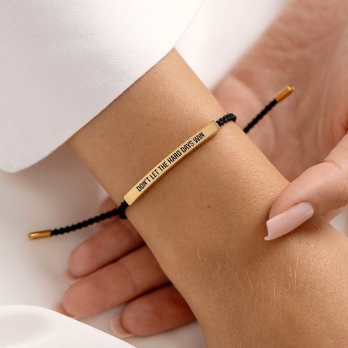 💖Inspirerende armbånd – En meningsfull påminnelse om å være sterk og holde ut