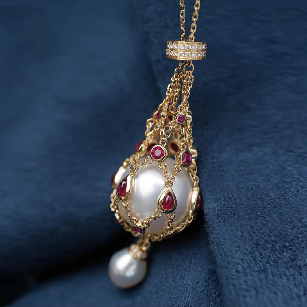 📿✨ Lavaliere-anheng med ferskvannsperle og blå edelsten ✨🔮