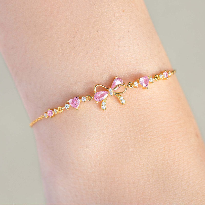 💖✨ Sjarmerende hjertearmbånd til henne – delikat og glitrende hverdagssmykke med feminin eleganse! ✨👛
