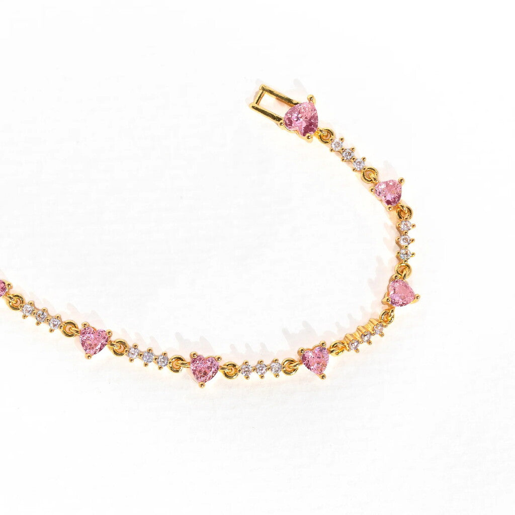 💖✨ Sjarmerende hjertearmbånd til henne – delikat og glitrende hverdagssmykke med feminin eleganse! ✨👛