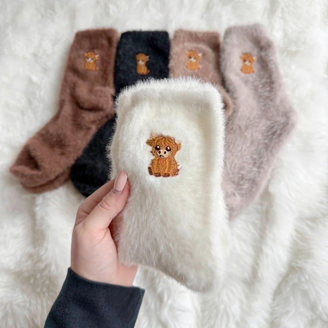 🧦Ultravarme for kalde dager🐮Fuzzy highland cow sokker